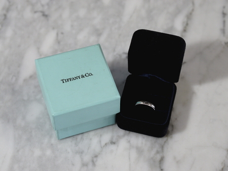 Tiffany(티파니) 플래티늄(PT950) 밀그레인 3mm 밴드 반지 - 국내7호