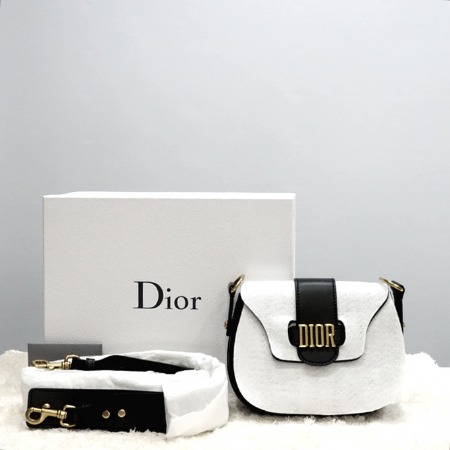 [새상품]Dior(디올) M6501CVQV D FENCE 디펜스 새들백 숄더백 크로스백aa03299