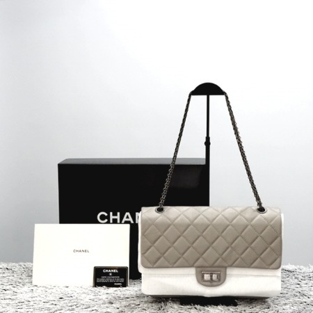 [새상품]Chanel(샤넬) A37590 2.55 빈티지 라지(맥시) 은장체인 숄더백aa06535