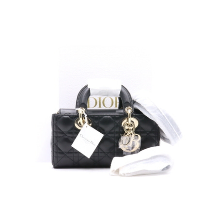 [미사용]Dior(디올) M0613ONGE_M900 블랙 램스킨 레이디디올 D-JOY(디조이) 스몰 토트백aa26955