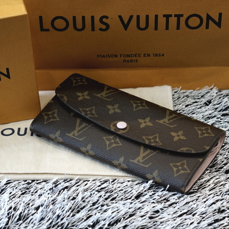 Louis Vuitton(루이비통) M61289 모노그램 로즈발레린 에밀리 월릿 장지갑