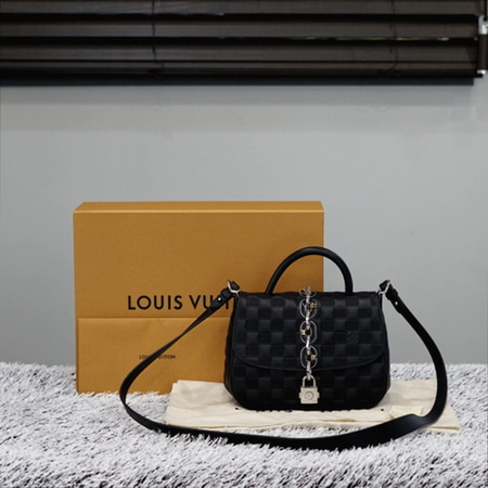 [신상]Louis Vuitton(루이비통) N44035 블랙 다미에 레더 메탈 체인 토트백 겸 숄더백