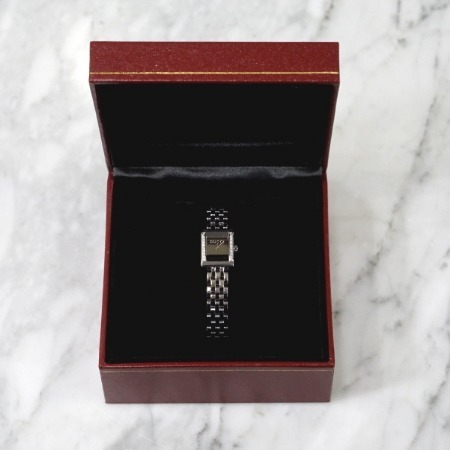 Gucci(구찌) YA128508 20포인트 베젤 다이아 여성 시계