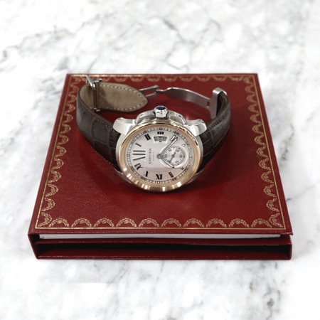 Cartier(까르띠에) W7100039 18K골드 콤비 칼리브 드 까르띠에 L(라지) 오토매틱 가죽밴드 남성 시계