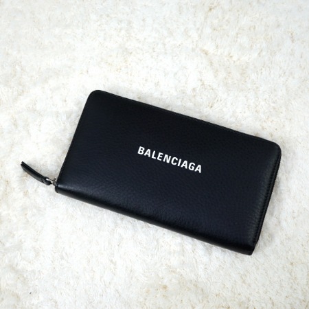 [신상]Balenciaga(발렌시아가) 551935 에브리데이 컨티넨탈 지퍼 어라운드 남여공용 장지갑