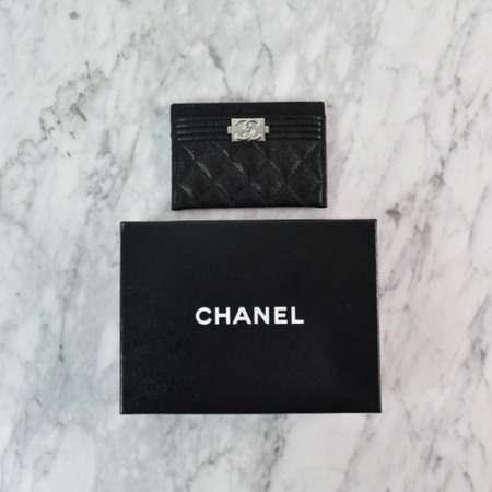 Chanel(샤넬) A84431 보이샤넬 캐비어 카드지갑aa02314