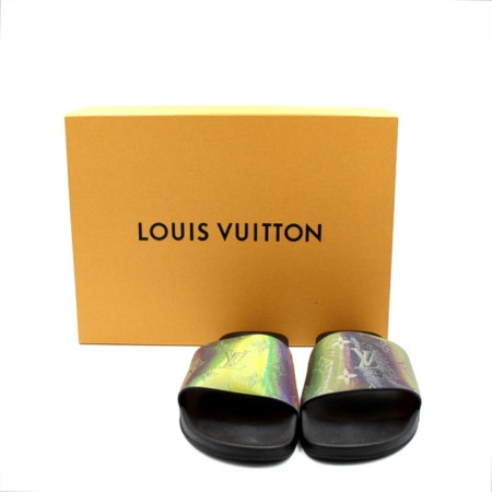 Louis Vuitton(루이비통) 1A7VP3 모노그램 워터프런트 뮬 슬리퍼aa07837