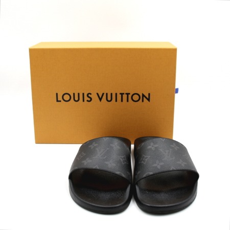 Louis Vuitton(루이비통) 1A3PRT 모노그램 이클립스 워터프런트 뮬 남성 슬리퍼aa07655