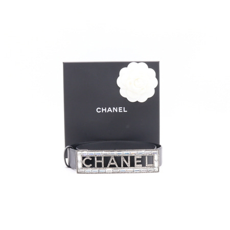 Chanel(샤넬) 22시즌 크리스탈 이니셜 로고 카프스킨 여성 벨트aa23066