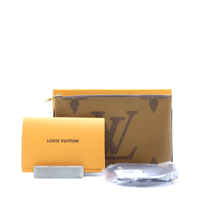 [새상품]Louis Vuitton(루이비통) M69203 모노그램 자이언트 리버스 캔버스 더블 집 포쉐트 크로스백aa18314