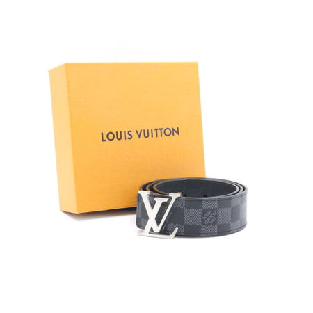 Louis Vuitton(루이비통) M0107V LV 이니셜 40mm 리버서블 다미에 40MM 남성 벨트aa33683