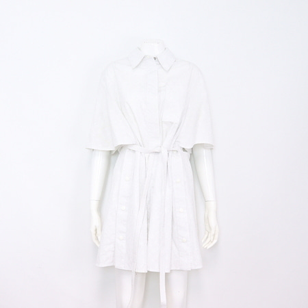 Louis Vuitton(루이비통) 1A3VB5 화이트 코튼 모노그램 벨트 드레스 여성자켓aa23190