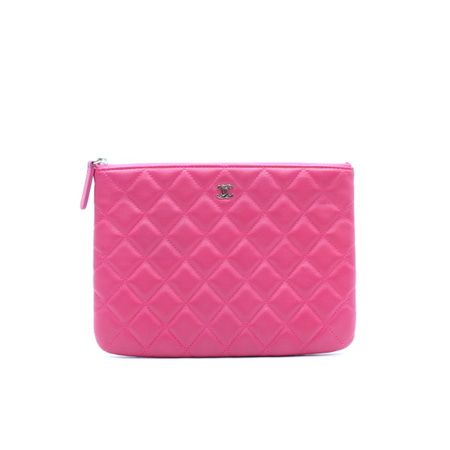 Chanel(샤넬) 핑크 램스킨 퀄팅 클래식 은장CC 스몰 파우치 클러치백aa24548