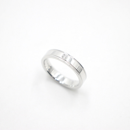 Tiffany(티파니) 플래티늄 1P다이아 에센셜 4mm 밴드 더블 밀그레인 링 반지-9호aa12444