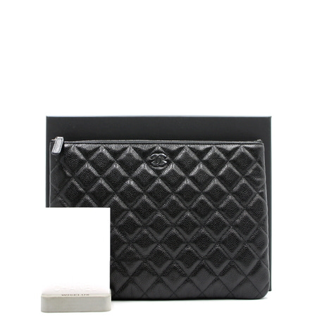 [새상품]Chanel(샤넬) AP1436 캐비어 클래식 블랙로고 뉴미듐 클러치백aa12173