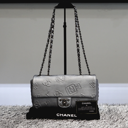 [새상품급]Chanel(샤넬) A92243 시즌한정 CC 아이콘 심볼 실버메탈릭 빈티지은장체인 숄더백