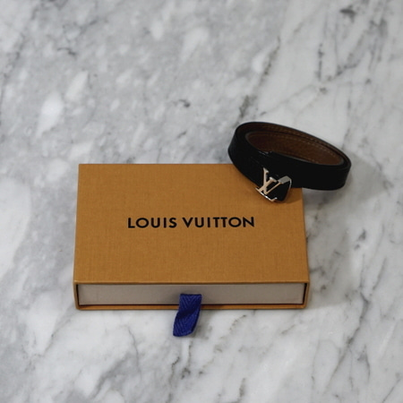 Louis Vuitton(루이비통) LV로고 블랙 브라운 리버시블 레더 더블 브레이슬릿 팔찌