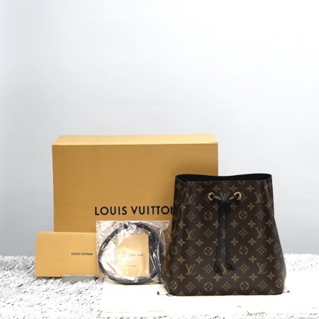 [새상품]Louis Vuitton(루이비통) M44020 모노그램 네오노에 블랙 버킷 숄더백