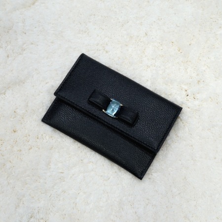 [새상품]Ferragamo(페라가모) 22 D155 골드메탈 바라 리본 카드명함 지갑