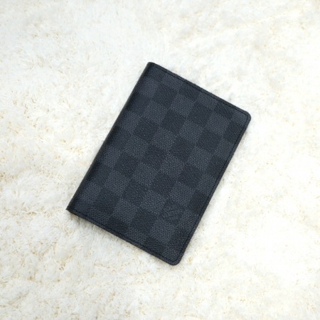 Louis Vuitton(루이비통) N60031 다미에 그라파이트 패스포트 커버 여권지갑