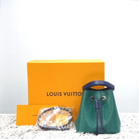 [새상품][신상]Louis Vuitton(루이비통) M53612 에피(에삐) 네오노에 BB 토트백 겸 숄더백