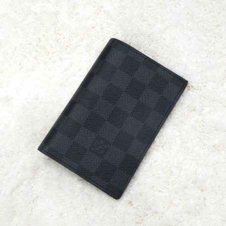 Louis Vuitton(루이비통) N64411 다미에 그라파이트 패스포트 커버 여권지갑
