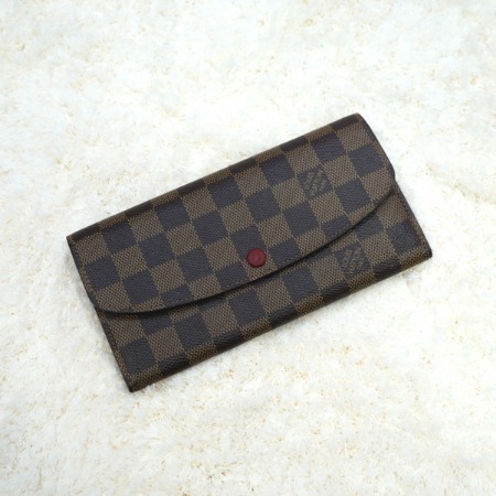 Louis Vuitton(루이비통) N63544 다미에 에벤 에밀리 월릿 여성 장지갑