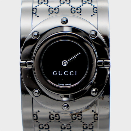 Gucci(구찌) 112 블랙메탈 TWIRL(트월) G로고 뱅글 스틸 여성 시계aa09554