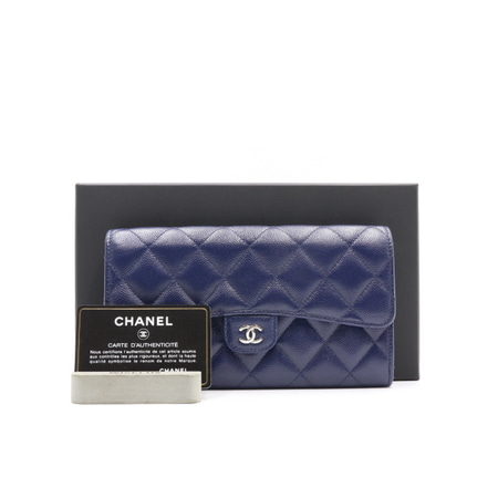 Chanel(샤넬) A31506 은장 CC 네이비 캐비어 클래식 플랩 장지갑aa18823