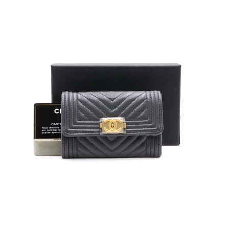 [새상품]Chanel(샤넬) A80603 캐비어 쉐브론 보이샤넬  플랩 카드 명함케이스 지갑aa36849
