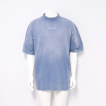 [새상품]Balenciaga(발렌시아가) 764235 페이드 블루 백로고 자수 미디엄핏 남성 반팔 티셔츠aa38060