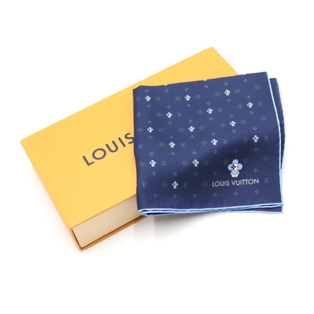[미사용]Louis Vuitton(루이비통) M79902 모노그램 스몰 비비엔 포켓 스퀘어 손수건aa40170